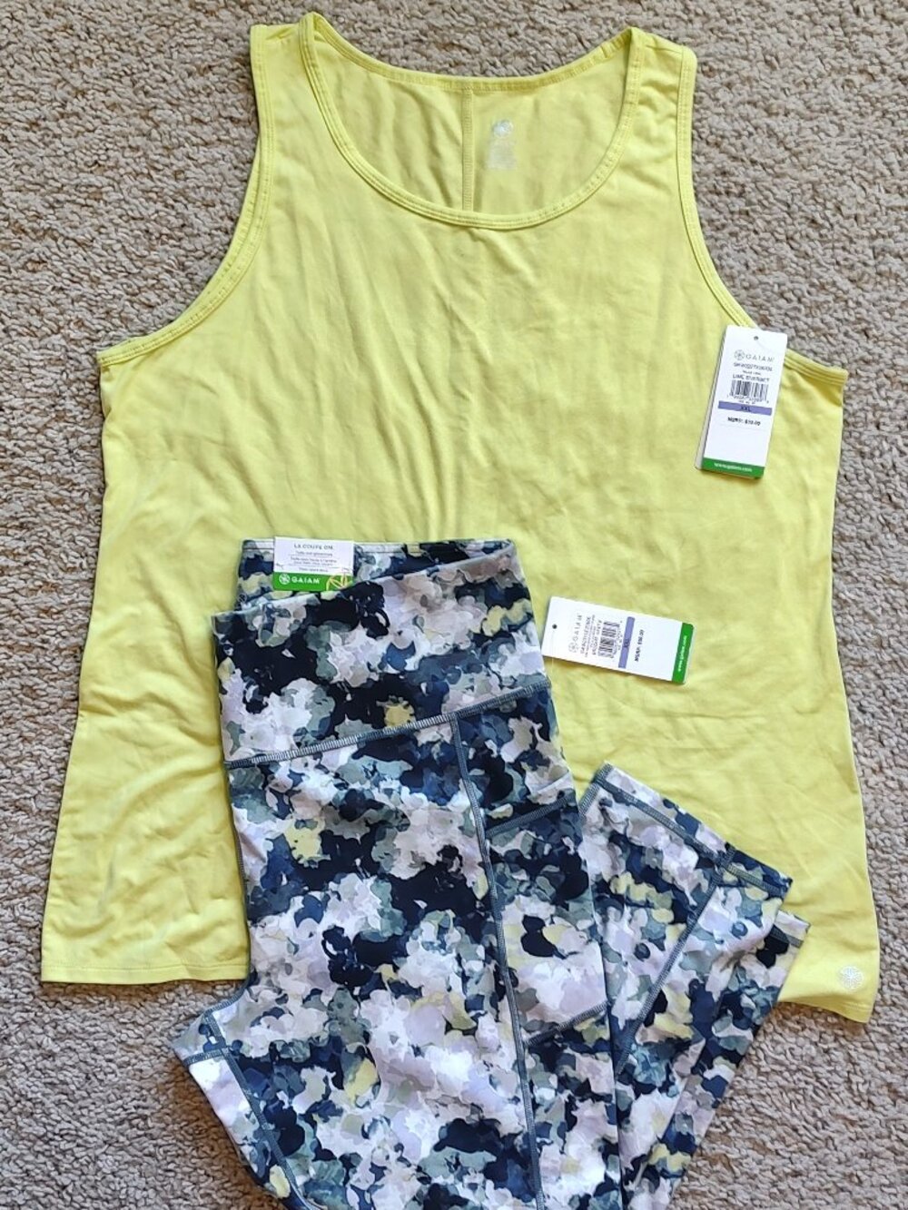 Gaiam Yoga Set **NWT** XXL Slim fit tank and high rise Capri leggings